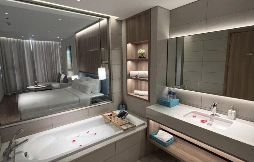A La Carte Halong Bay Aparthotel Ha Long Buitenkant foto